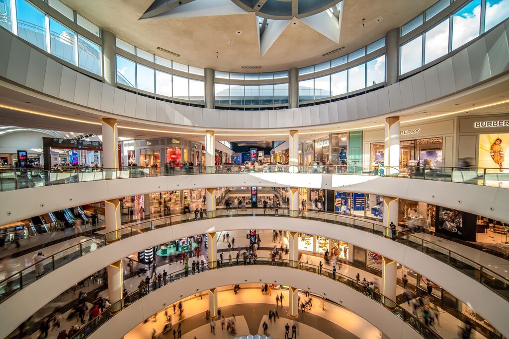Dubai Mall: Retail Therapy Extraordinaire